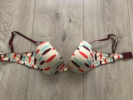 Podprsenka, calvin klein,80c
