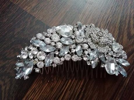 Ozdoba/hrebeň do vlasov, 