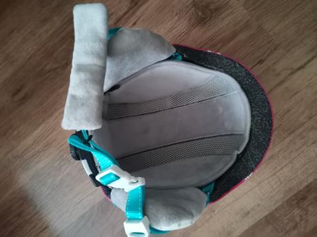 Lyžiarska prilba, etape,s