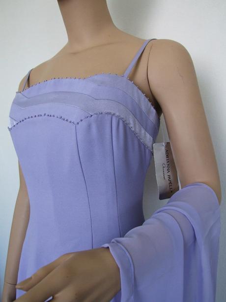 Spoločenské šaty, 36