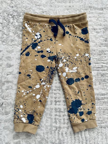 Tepláky s machuľami 92, 92