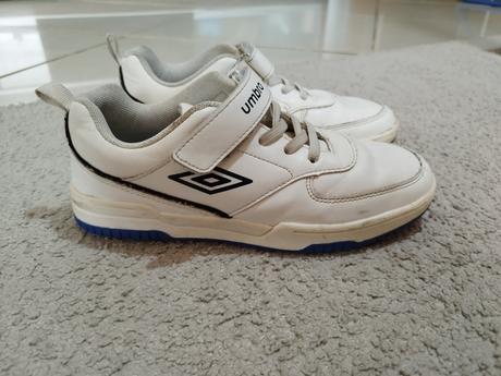Umbro botasky, umbro,33