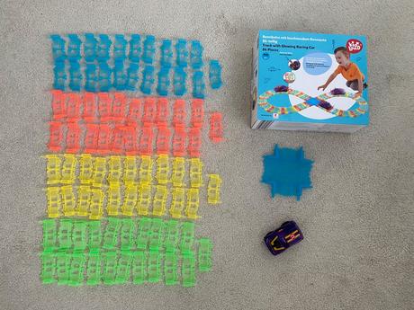 Skladacia dráha s autom, 