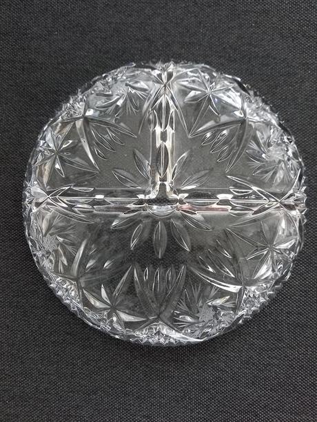 Kryštálová misa na oriešky,