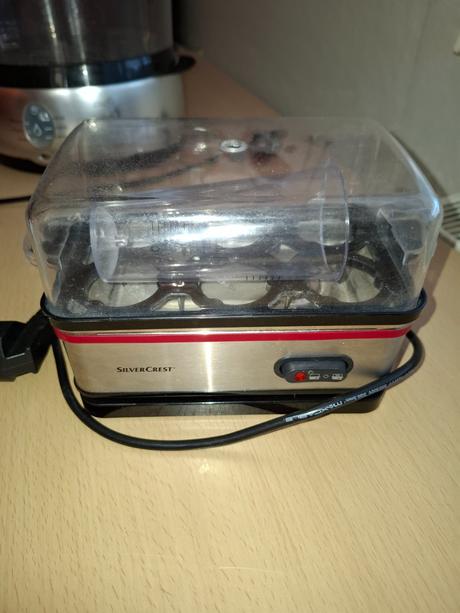 Varič vajec, silver crest