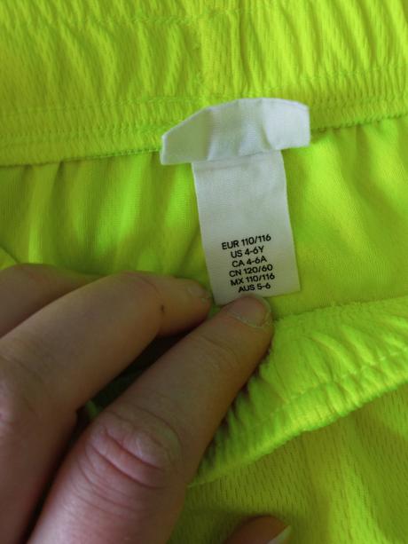 Šortky, h&m,110