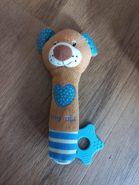 Hrkalka z hryzadlom, 