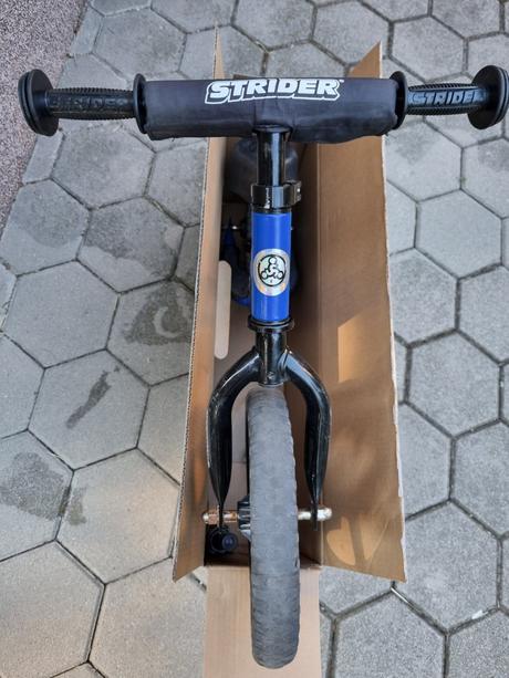 Odrážadlo strider 12sport, strider