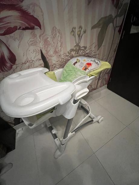 Jedalenska stolicka vhodna od 0mesiacov, cam