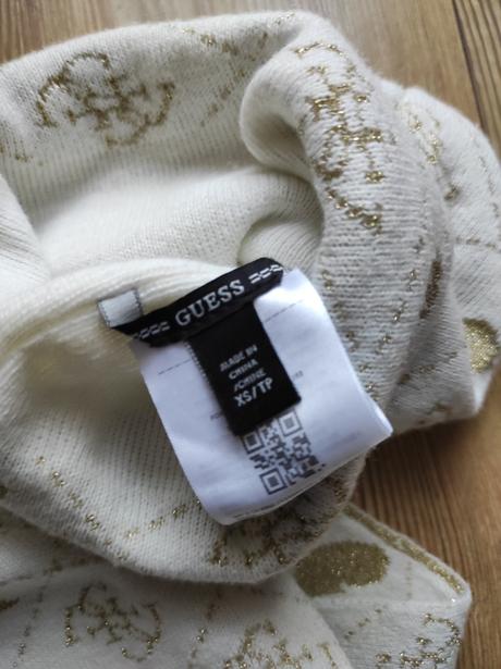 Set čiapka a šál guess, guess,98