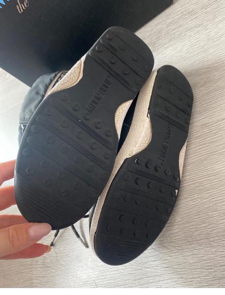 Moon boot, tommy hilfiger,32