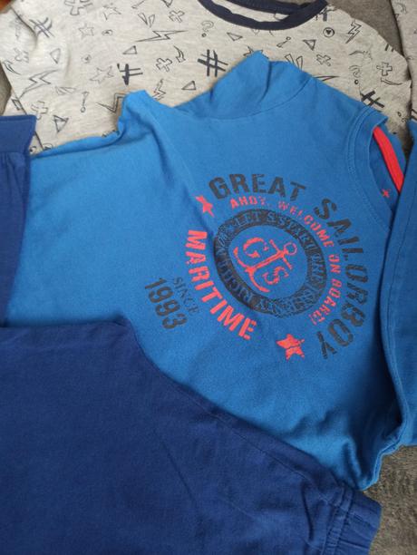 Pyžamo 110/116, lupilu,110