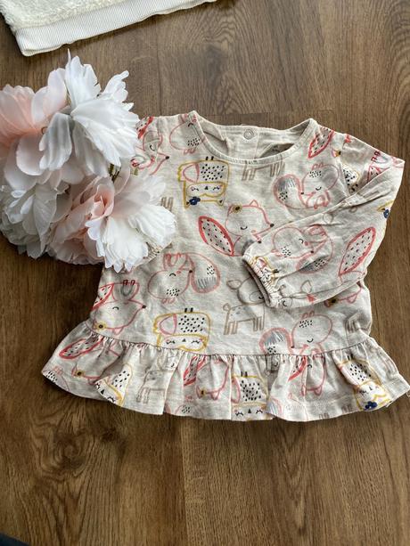 Tričko s liškami a volanikom, 80