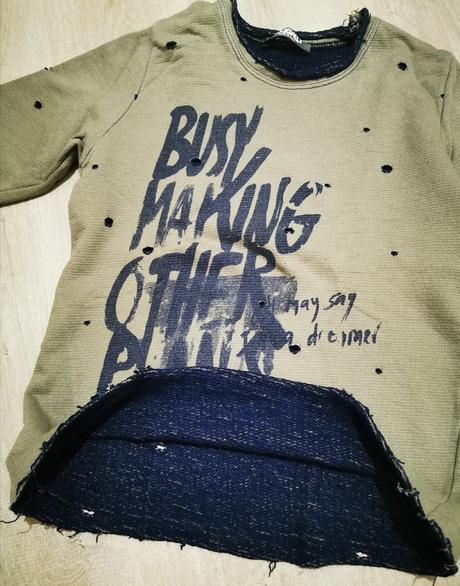 Mikina alligalli, 146