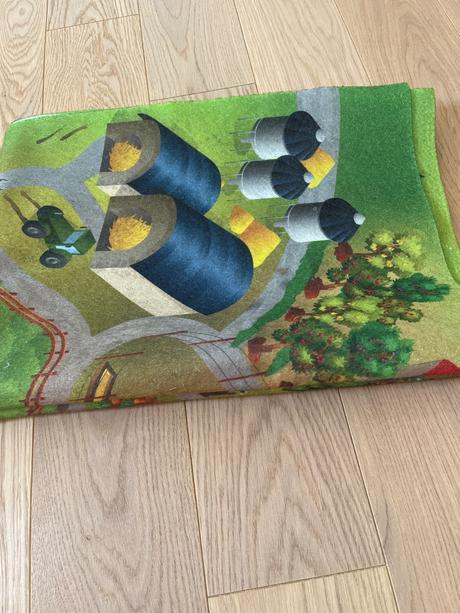 Hraco koberec obojstranny mesto&farma, 