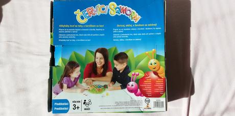 Spoločenská hra červíci sqworm, 