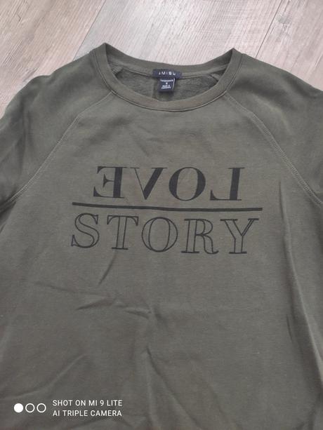 Zelena mikina, amisu,m