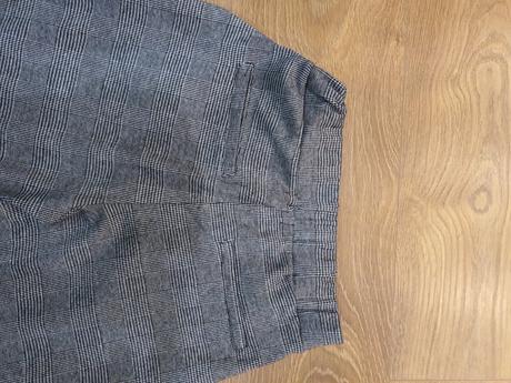 Nohavice, reserved,146