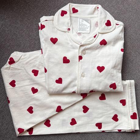 Nenosene pyzamko 110 az 116, h&m,110