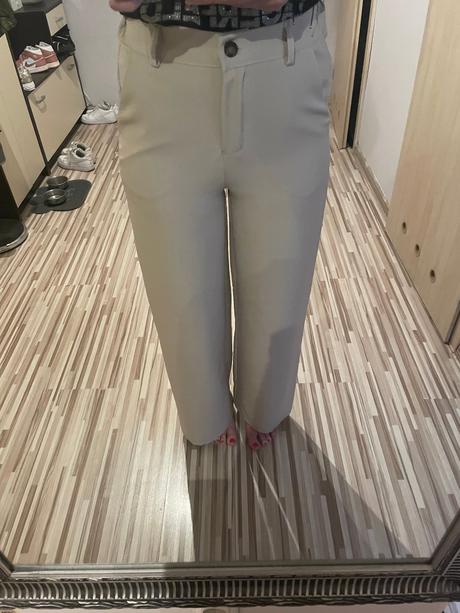 Krémové nohavice, s