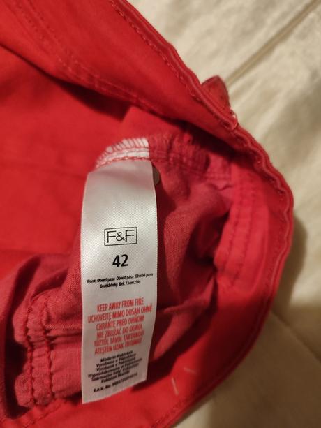 Červené skinny nohavice, f&f,42