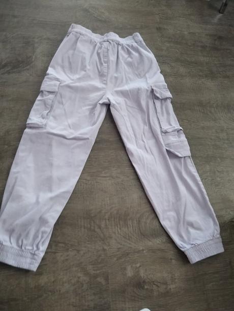 Nohavice, reserved,152