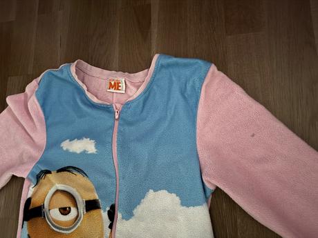 Pyžamový overal mimoni, 152