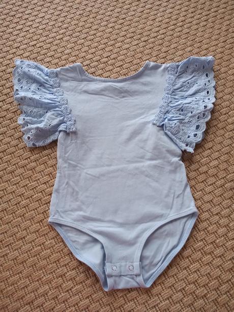 Belasé body zara s volánmi, zara,110