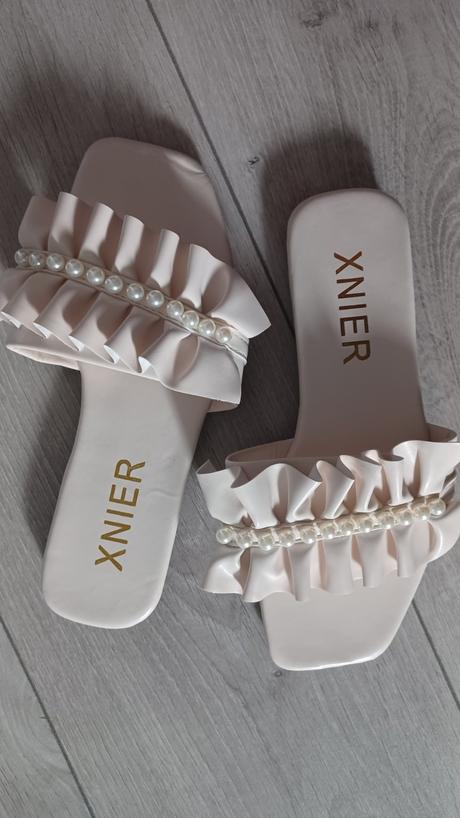 Dámske šľapky, 36