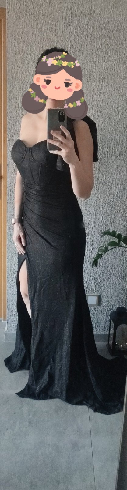 Spoločenské šaty čierne, m