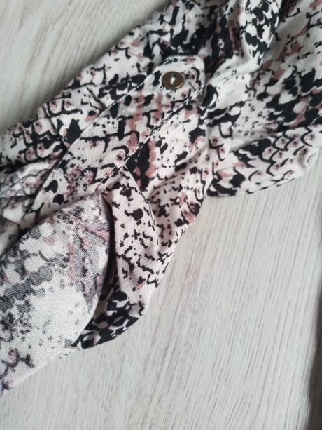 Košeľové šaty, 48