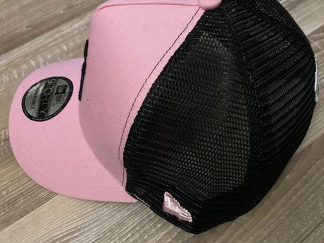 Krásna šiltovka new era, 