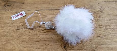 Kožušinová guľa - 10 cm - biela, 