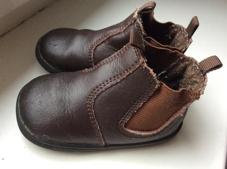 Prvé topánočky, 18