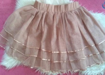 Tylová sukňa zn. monki, s