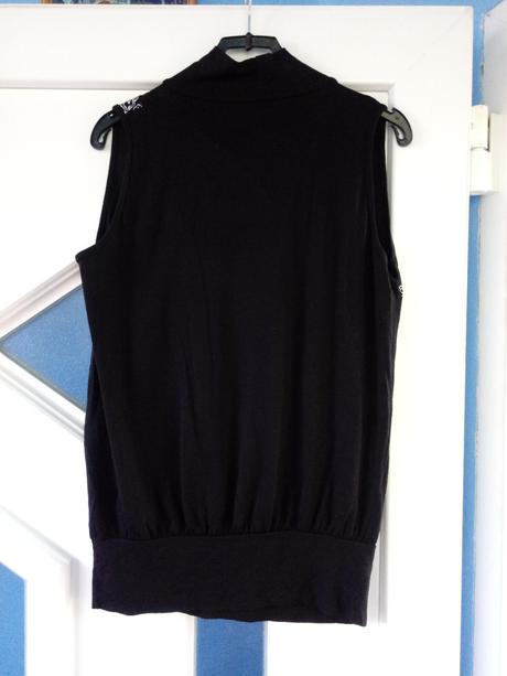 Krasny elegantny top m/l, batik, m