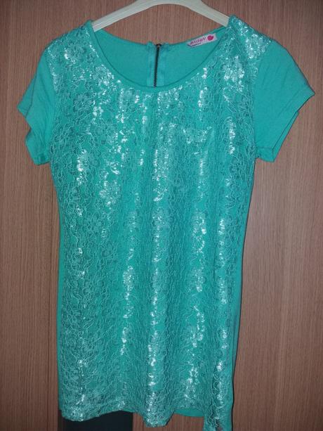 Predlzene cipkovane tricko, s