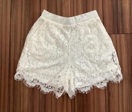 Krásne cipkovane kratasy zara, zara,s