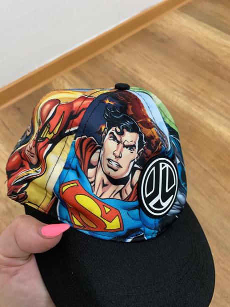 Avengers  šiltovka, 122