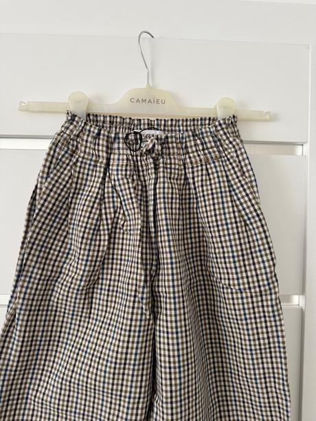 Karovane nohavice, zara,152