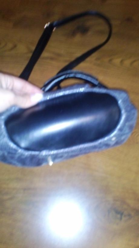 Moderna trendy metalicka kabelka aj crossbody, 