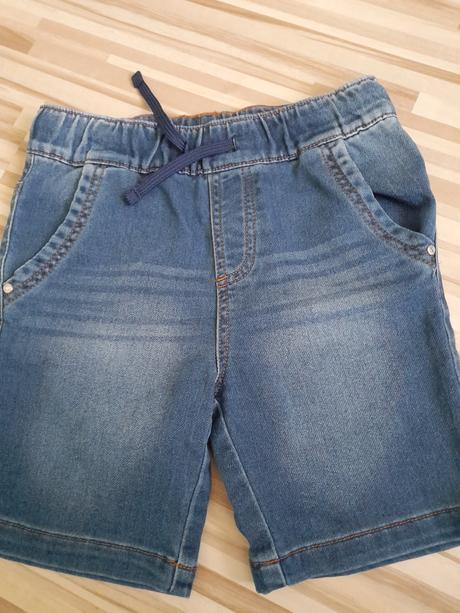 Chlapčenské kraťasy, sinsay,122