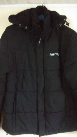 Damska zimna čierna bunda s kapucou m , sam73,m