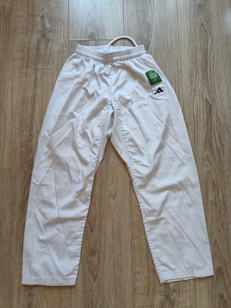 Kimono karate adidas (málo nosené), 152
