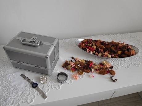 Kufrík na kozmetiku či šperky,, 