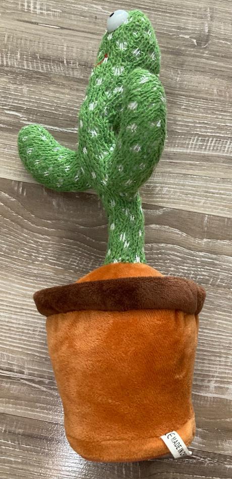 Tancujú,spievajúci kaktus, 