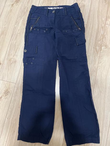 Sportove volne nohavice, 38