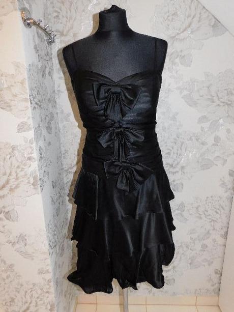 Pekne hodvabne volanikove saty na slavnost, 38