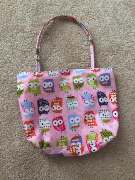 Dievčenská kabelka do ruky,