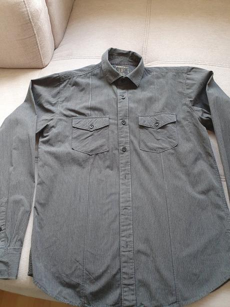 Predám pánsku košeľu veľ. 39 slim fit dlhý rukáv, 39
